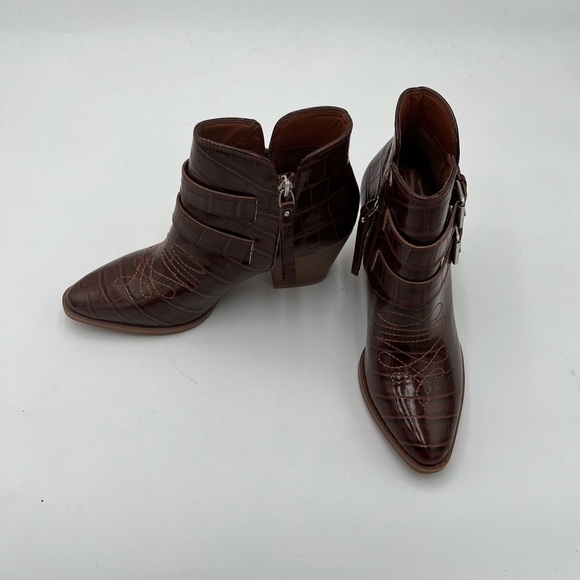 ZBY Snake Pattern Double Buckle Heel Ankle Boots Size 6 1/2 - Picture 4 of 12